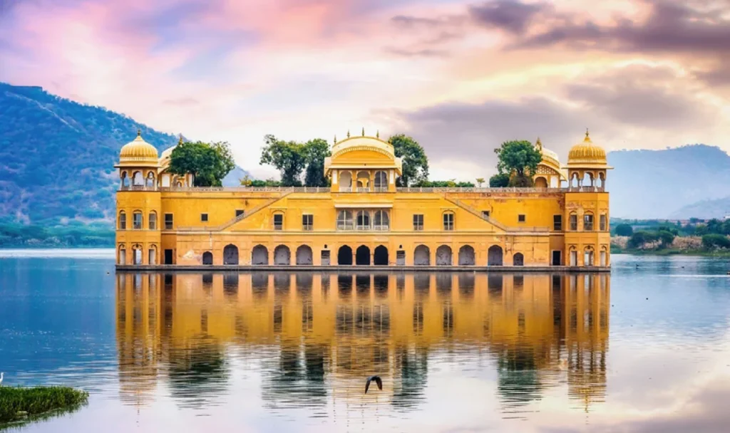 Top 10 Historical Places In Jaipur, Jal Mahal (Water Palace)